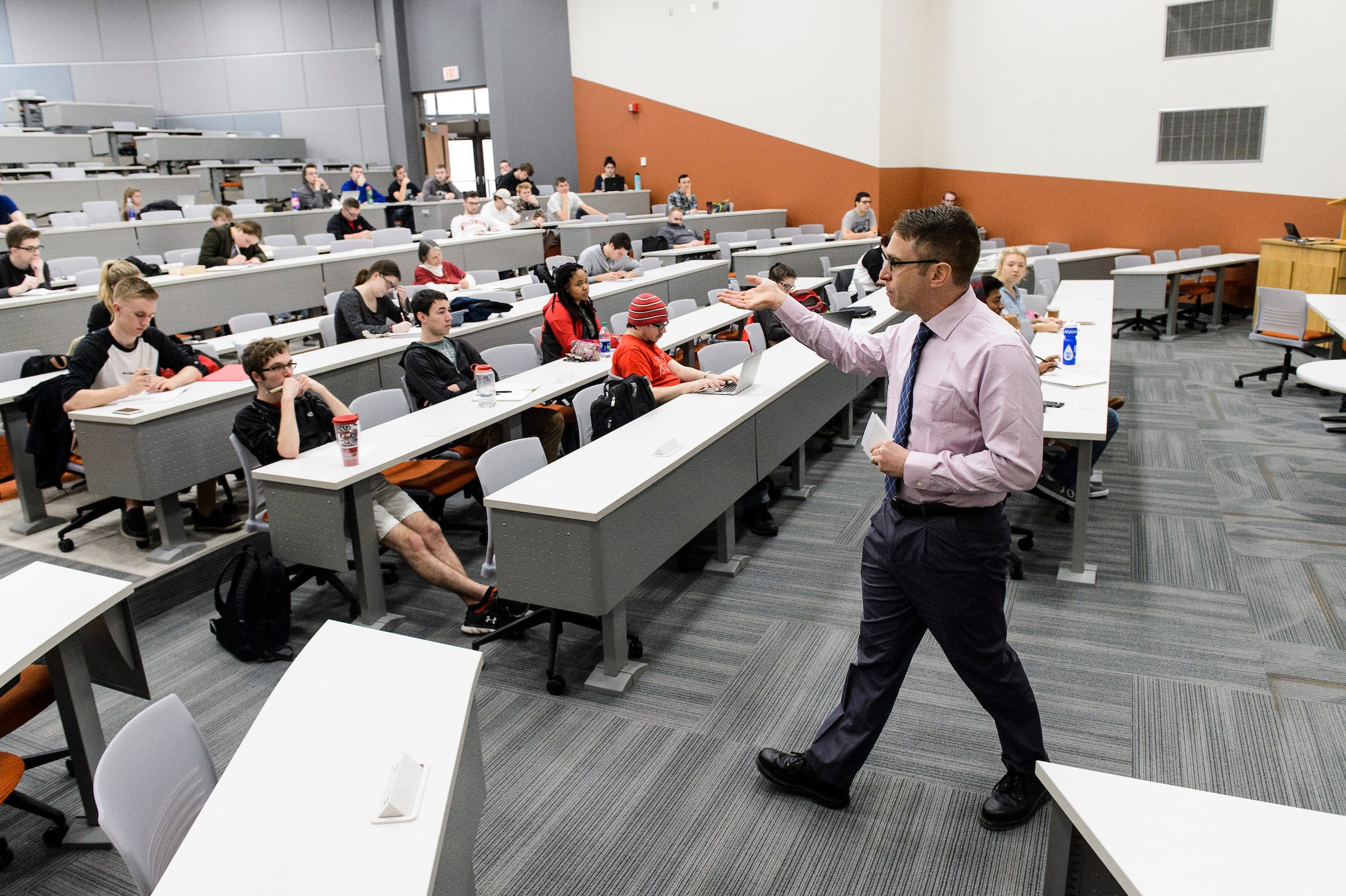 Professor Daniel Kapust leading a lecture